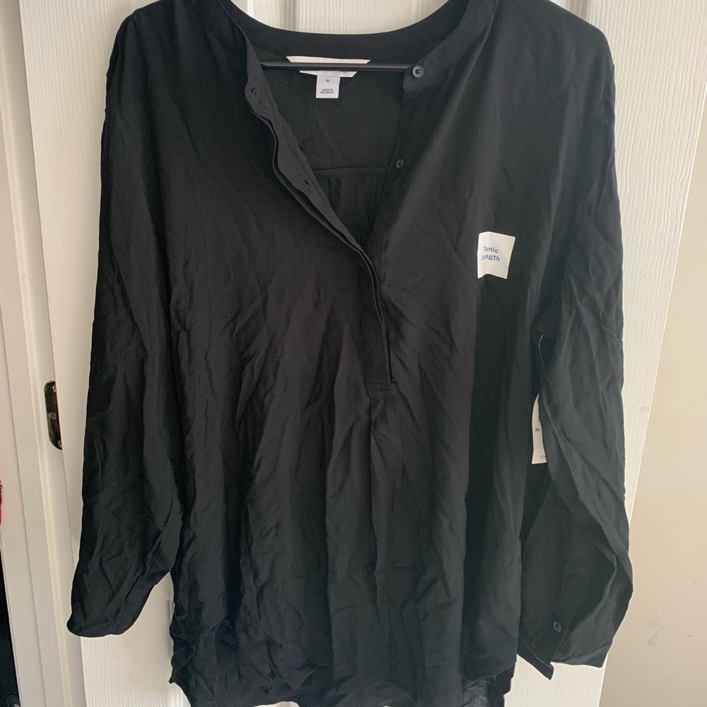 Long sleeve black blouse